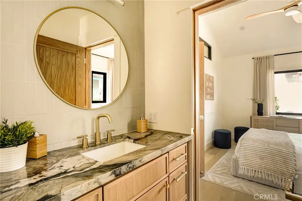 636 Bay, Santa Monica, California 90405 home-pic-10