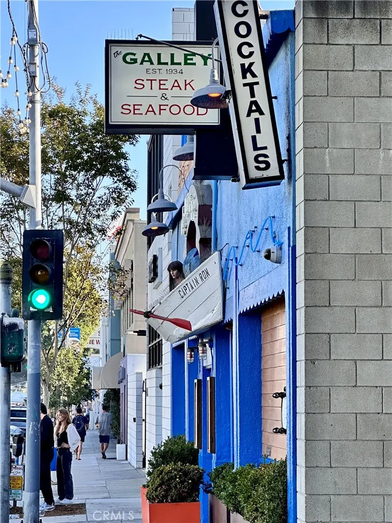 636 Bay, Santa Monica, California 90405 home-pic-50