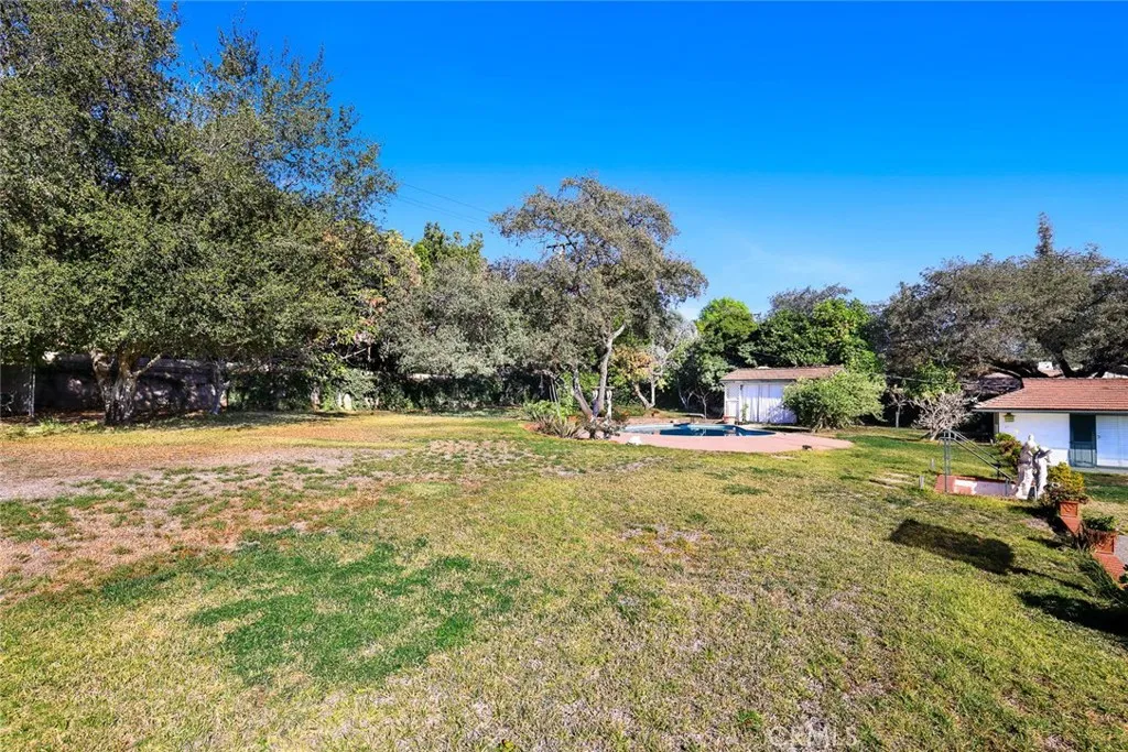 1127 W Foothill Boulevard, Arcadia, California 91006 home-pic-30