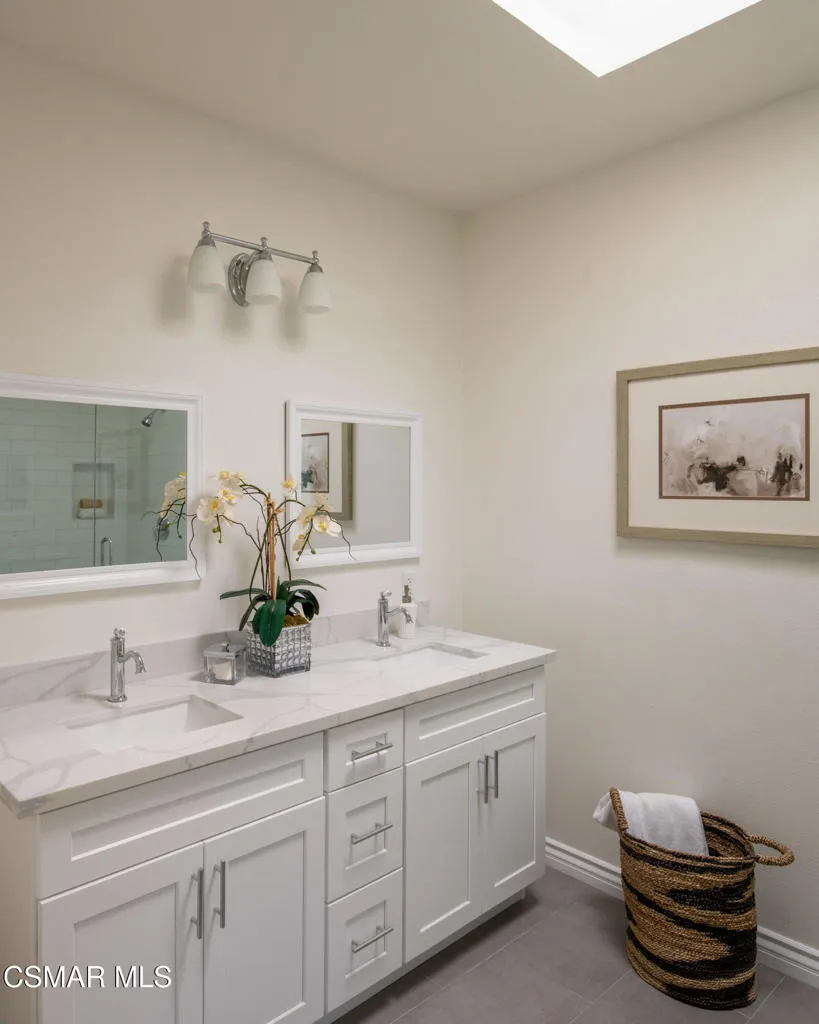 2120 Palos Verdes Drive W, Palos Verdes Estates, California 90274 home-pic-16