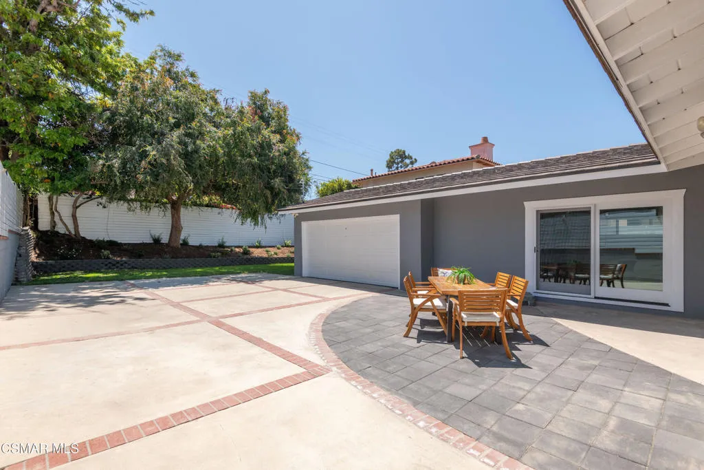 2120 Palos Verdes Drive W, Palos Verdes Estates, California 90274 home-pic-30