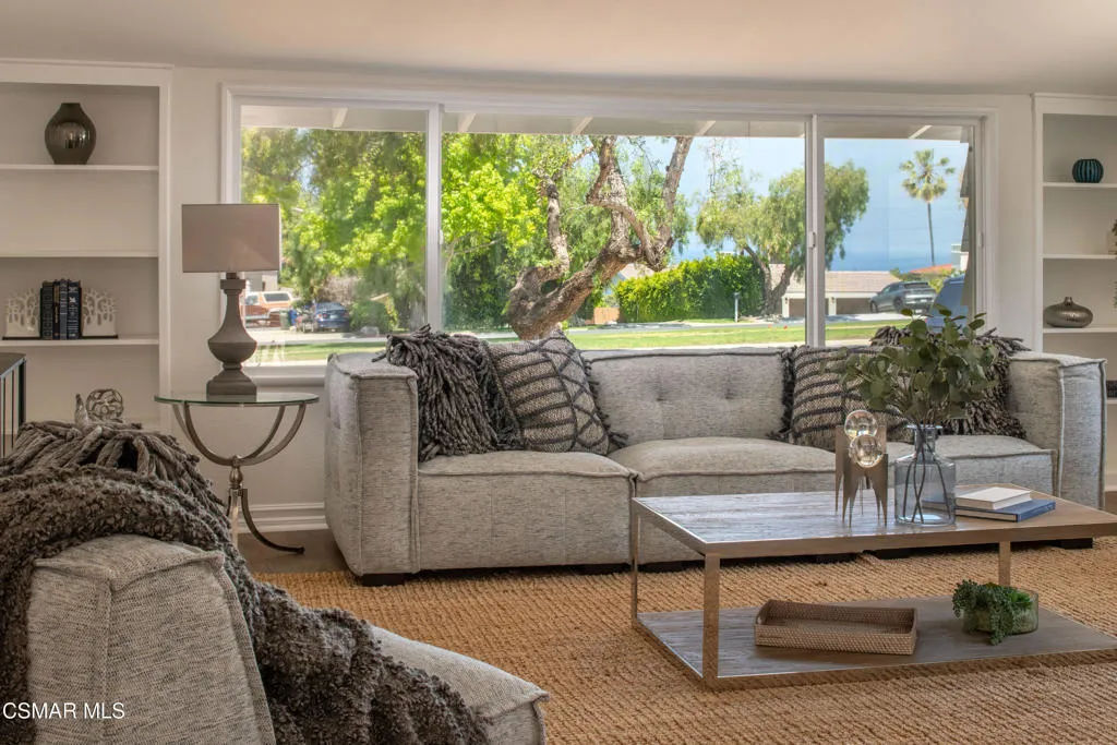 2120 Palos Verdes Drive W, Palos Verdes Estates, California 90274 home-pic-6