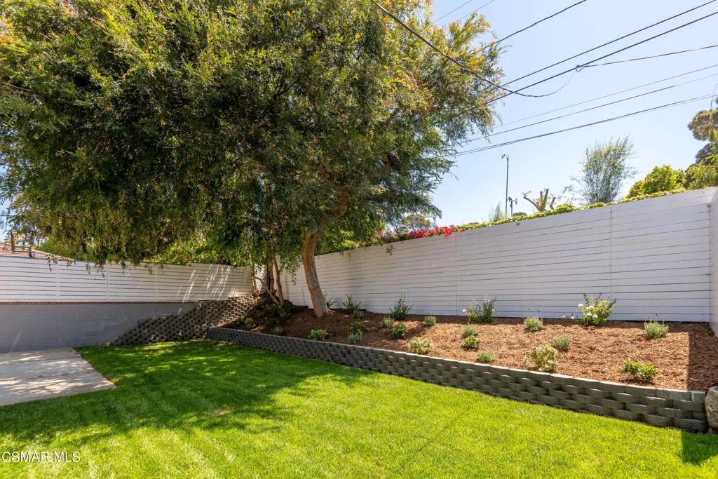 2120 Palos Verdes Drive W, Palos Verdes Estates, California 90274 home-pic-32