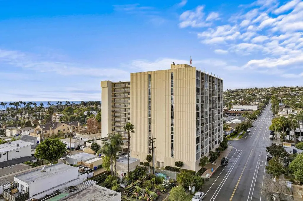 , San Diego, California 92109 home-pic-22