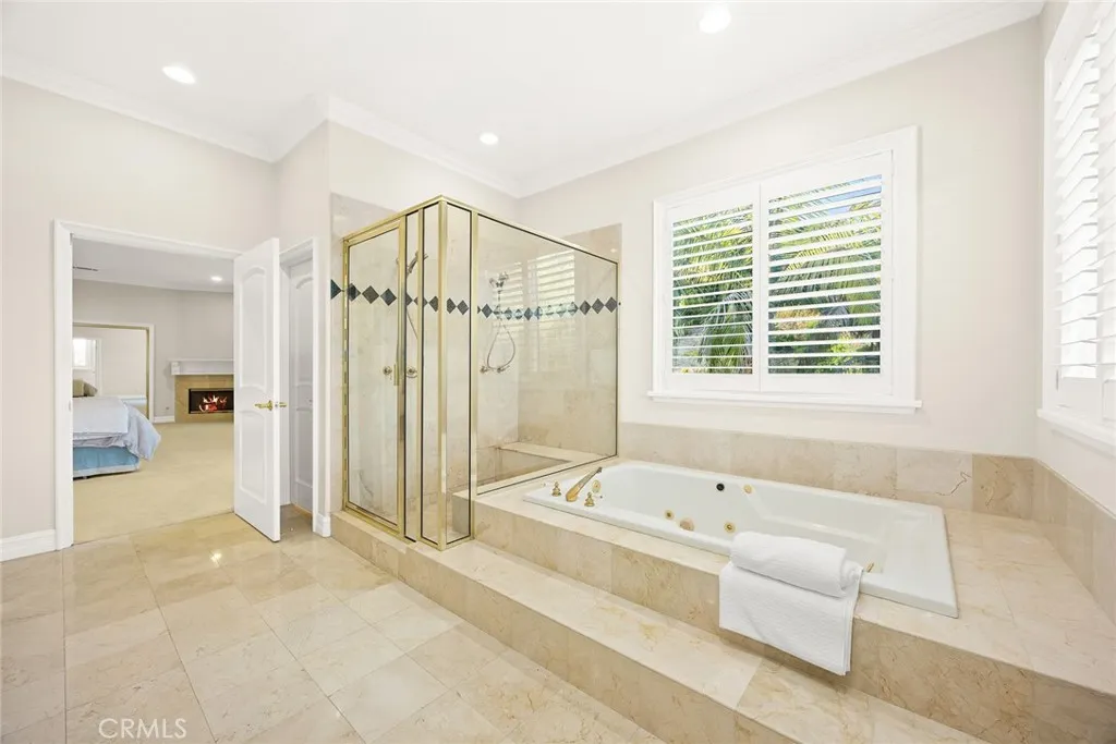 2832 Oak Knoll Drive, Diamond Bar, California 91765 home-pic-27