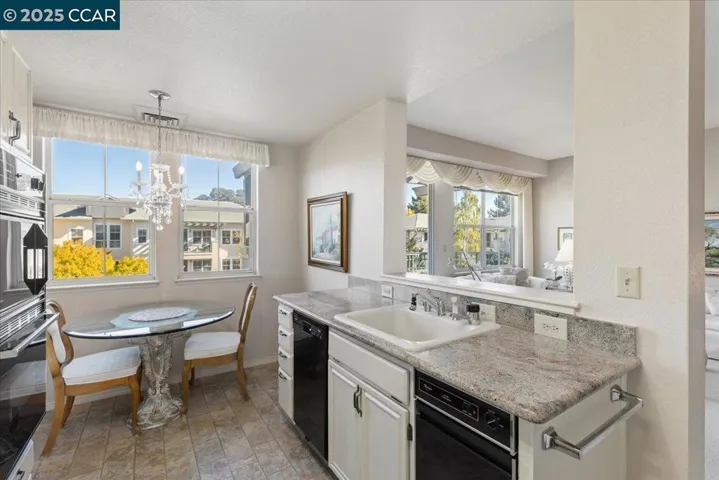 1840 Tice Creek Dr 2409, Walnut Creek, California 94595