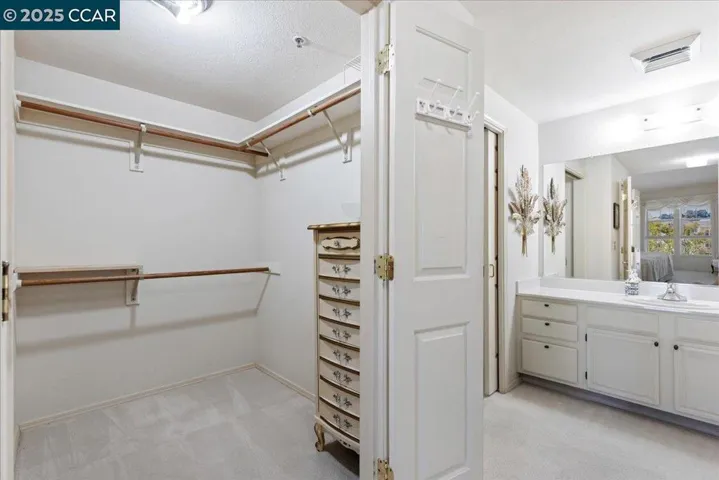 1840 Tice Creek Dr 2409, Walnut Creek, California 94595