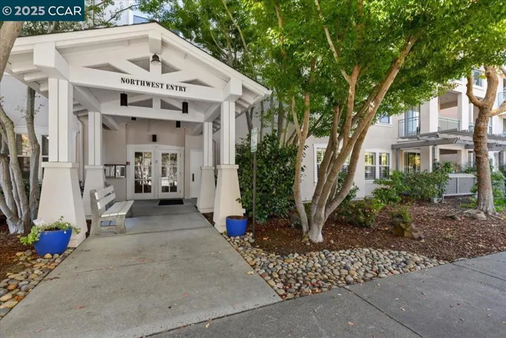 1840 Tice Creek Dr 2409, Walnut Creek, California 94595