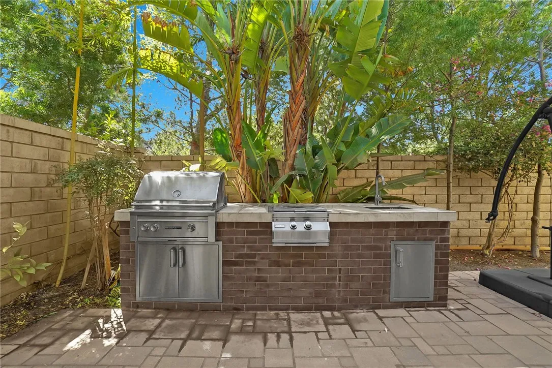30 Lilac, Lake Forest, California 92630 home-pic-16