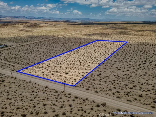 140 Mantonya Road, 29 Palms, California 92277