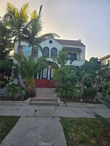 4-Plex Built in 1908