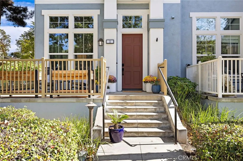 1 Queensbury, Ladera Ranch, California 92694 home-pic-36