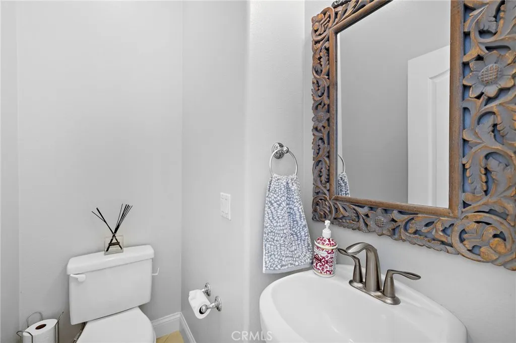 1 Queensbury, Ladera Ranch, California 92694 home-pic-29