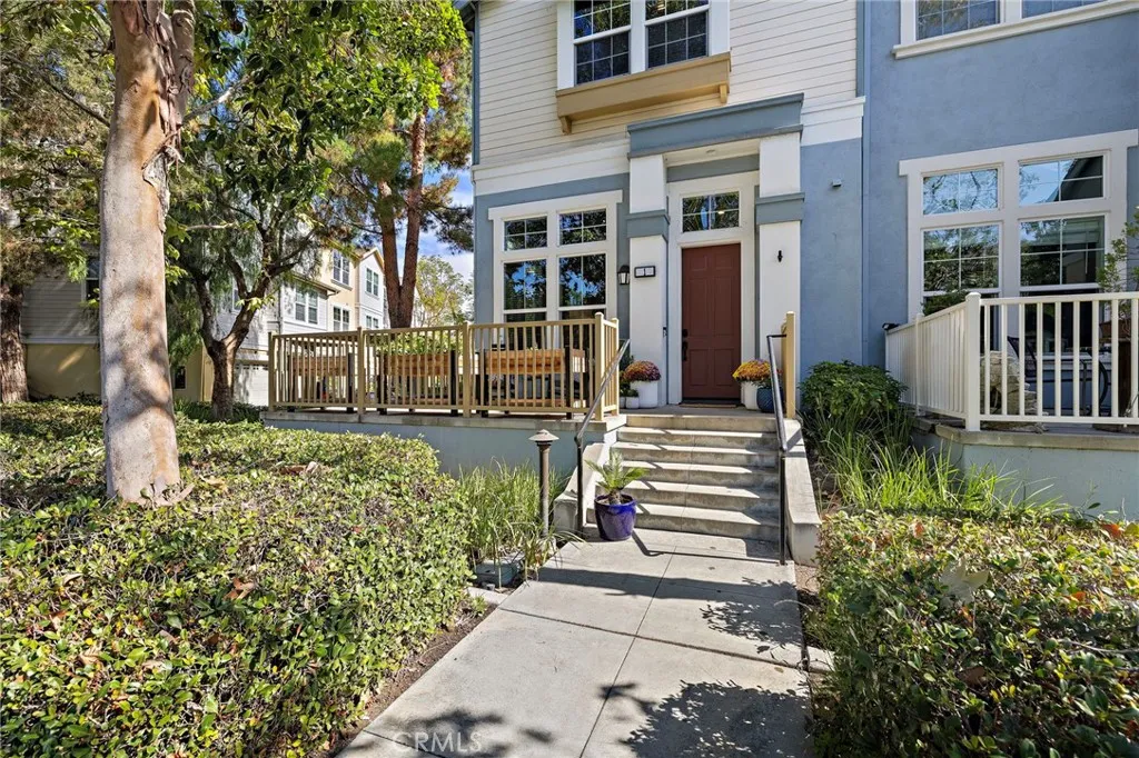 1 Queensbury, Ladera Ranch, California 92694 home-pic-37