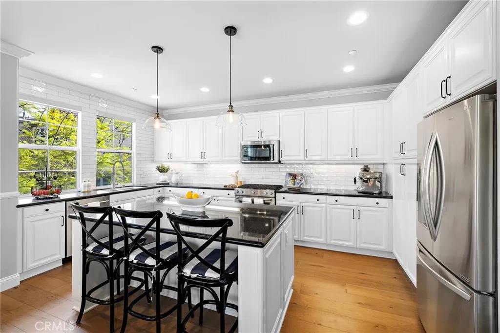 1 Queensbury, Ladera Ranch, California 92694 home-pic-11