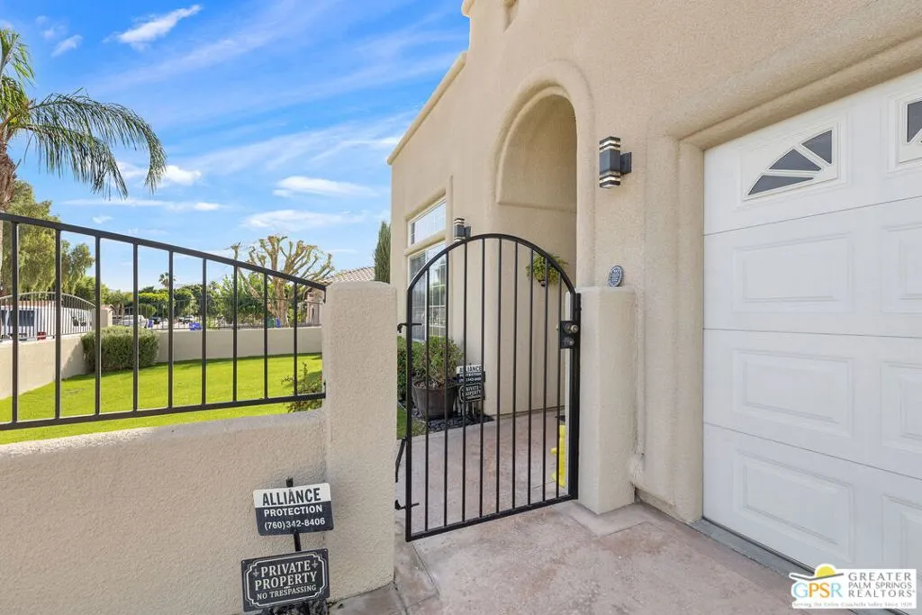 31285 Avenida La Gaviota, Cathedral City, California 92234 home-pic-45