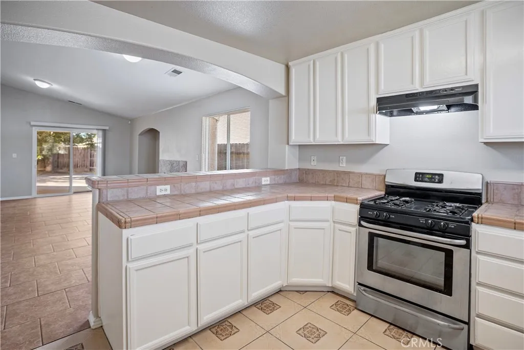 2139 W Chesler, Merced, California 95348 home-pic-5