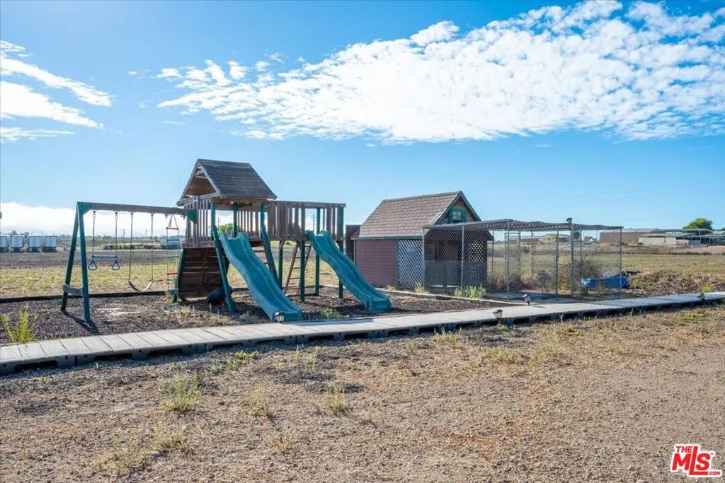 230 Hans Place, Nipomo, California 93444 home-pic-63