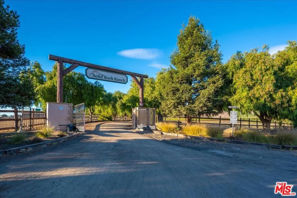230 Hans Place, Nipomo, California 93444 home-pic-4