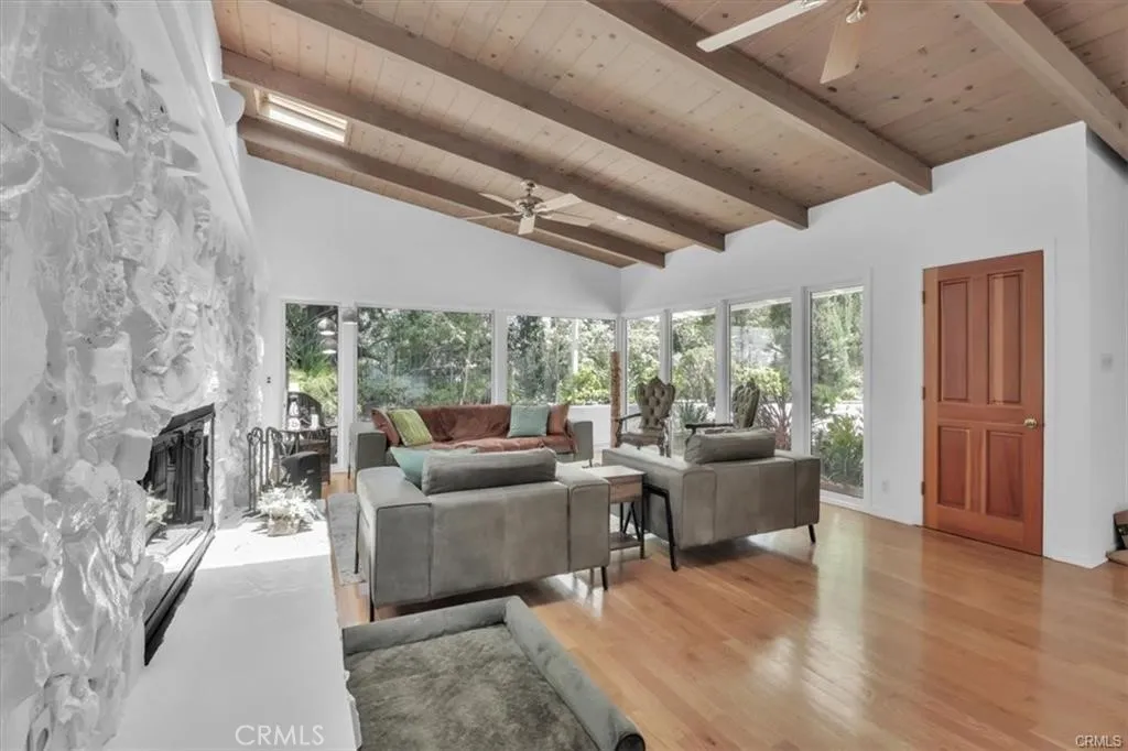 9466 Hidden Valley Place, Beverly Hills, California 90210 home-pic-3