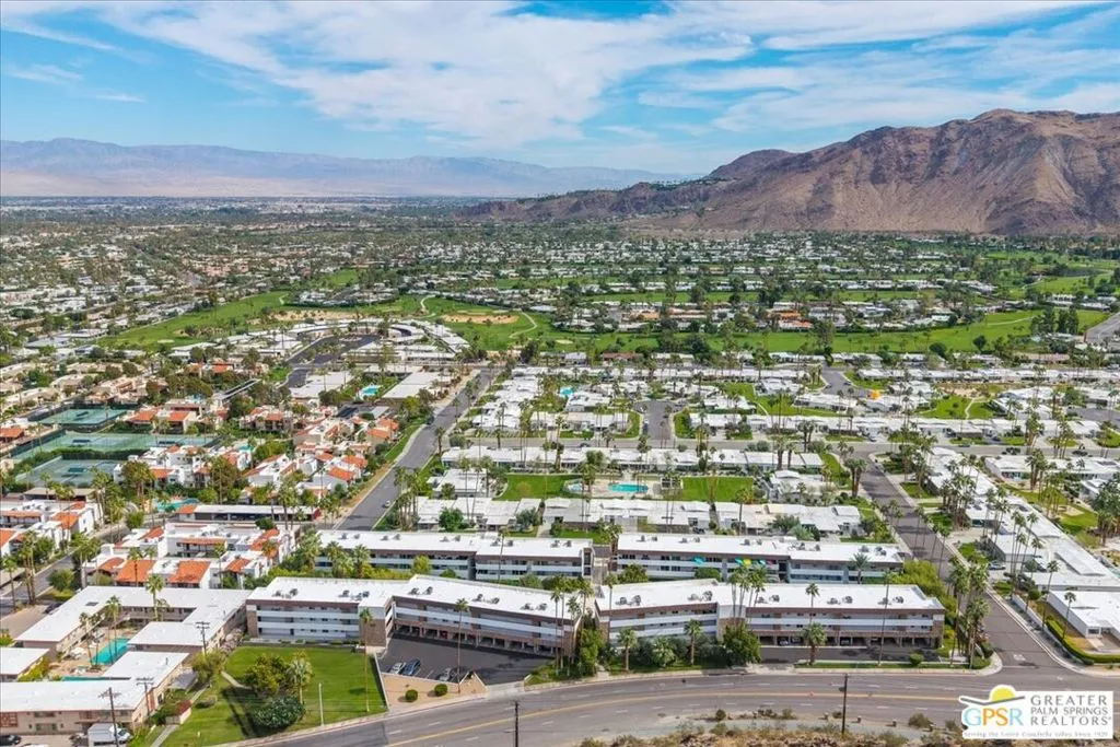 2396 S Palm Canyon Drive 23, Palm Springs, California 92264 home-pic-32