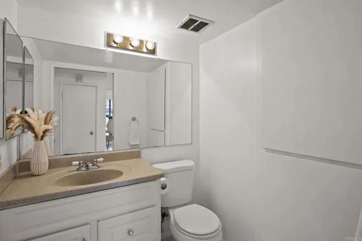 9450 Gold Coast Drive A-10, Mira Mesa, California 92126