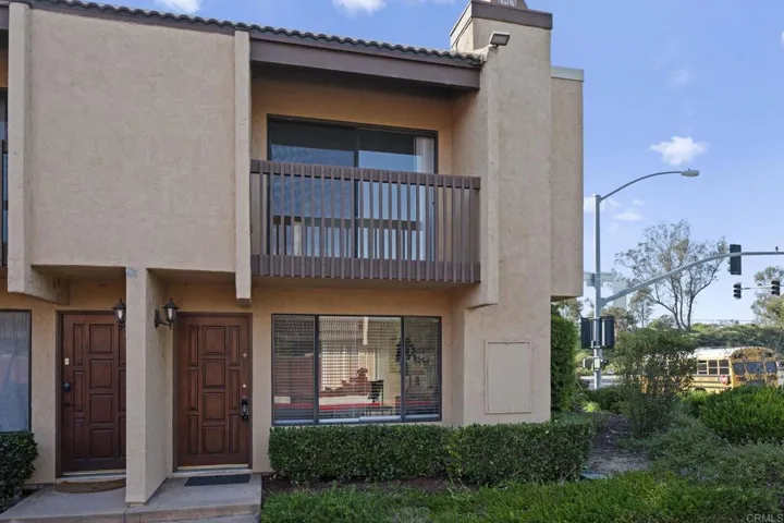 9450 Gold Coast Drive A-10, Mira Mesa, California 92126