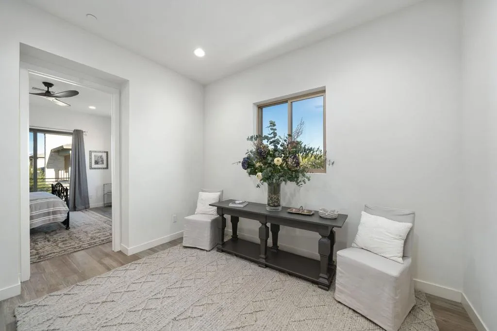 603 Retreat Circle, Palm Desert, California 92260 home-pic-14