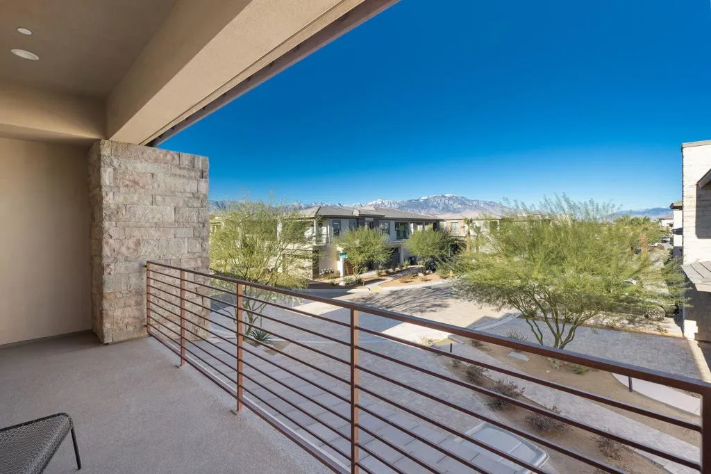 603 Retreat Circle, Palm Desert, California 92260 home-pic-44