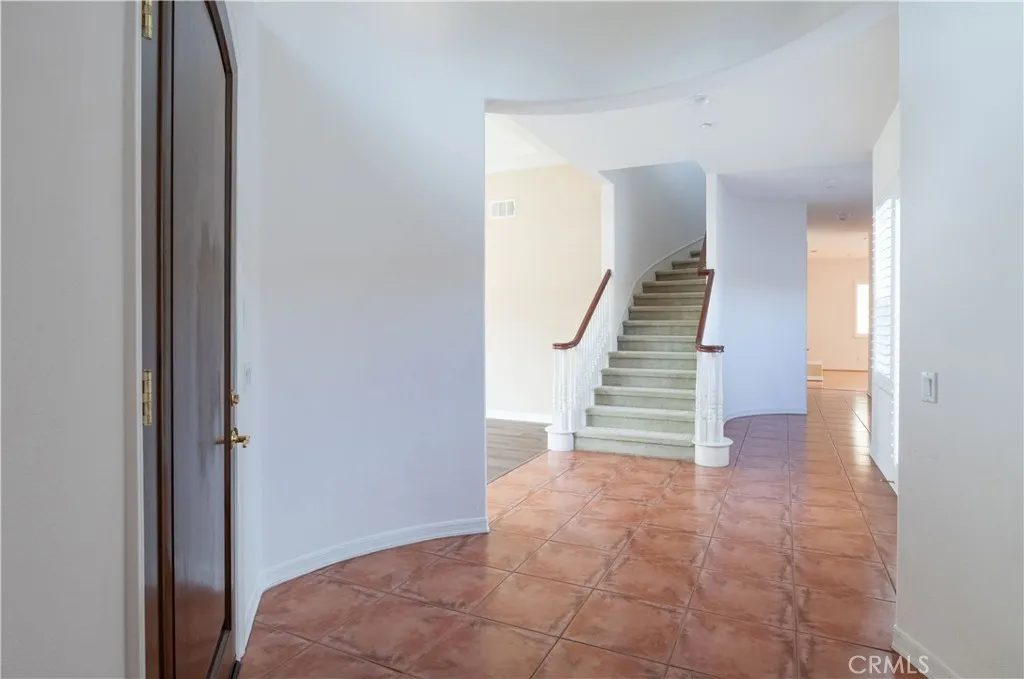 750 Charleston Drive, Claremont, California 91711 home-pic-28