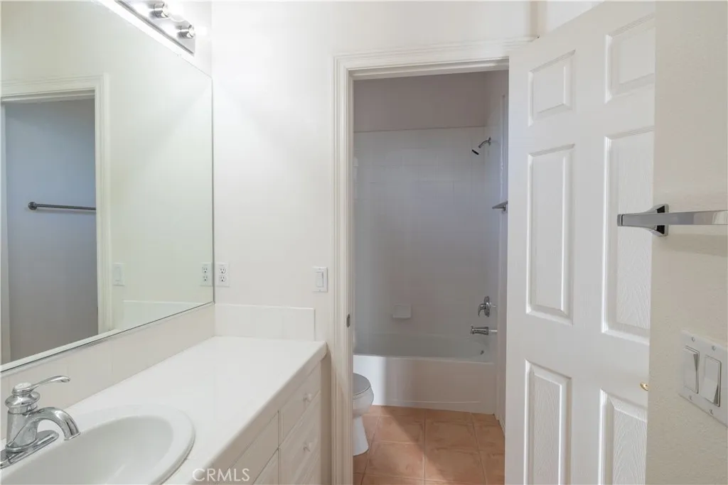750 Charleston Drive, Claremont, California 91711 home-pic-36