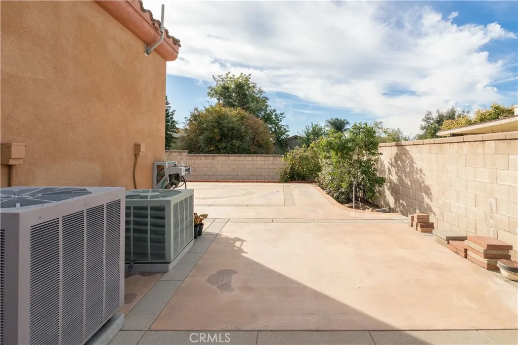 750 Charleston Drive, Claremont, California 91711 home-pic-7