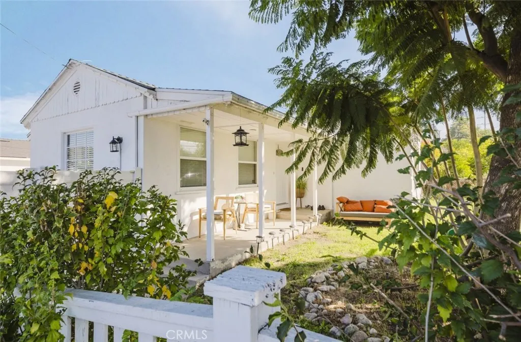 7961 Apperson Street, Sunland, California 91040 home-pic-3