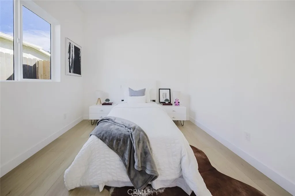 7961 Apperson Street, Sunland, California 91040 home-pic-26