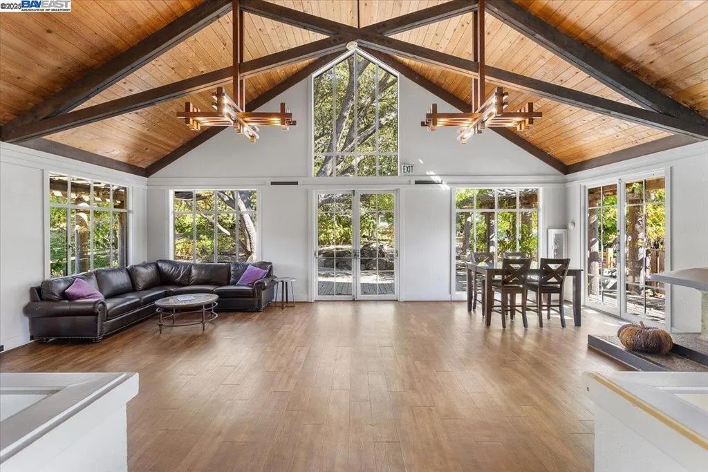 441 Sycamore Hill Dr, Danville, California 94526 home-pic-50