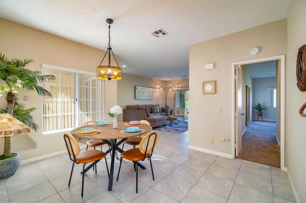 163 Desert Falls Circle, Palm Desert, California 92211 home-pic-11
