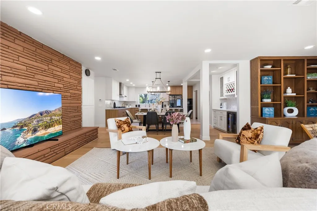 240 Longley Way, Arcadia, California 91007 home-pic-17