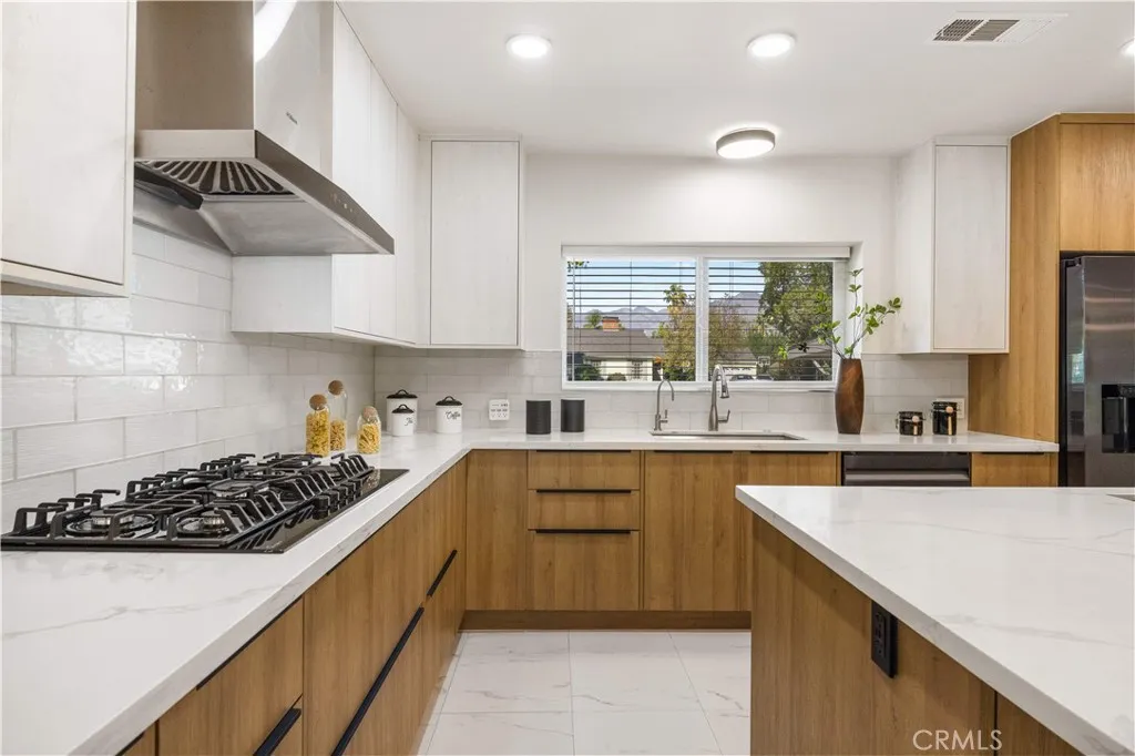 240 Longley Way, Arcadia, California 91007 home-pic-14