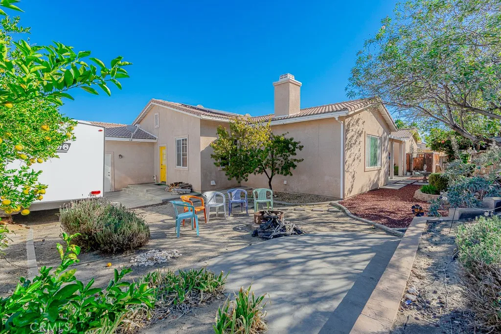 1052 Park Avenue, San Jacinto, California 92583 home-pic-27