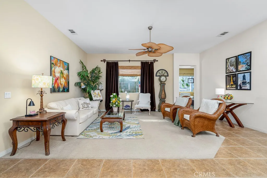 1052 Park Avenue, San Jacinto, California 92583 home-pic-6