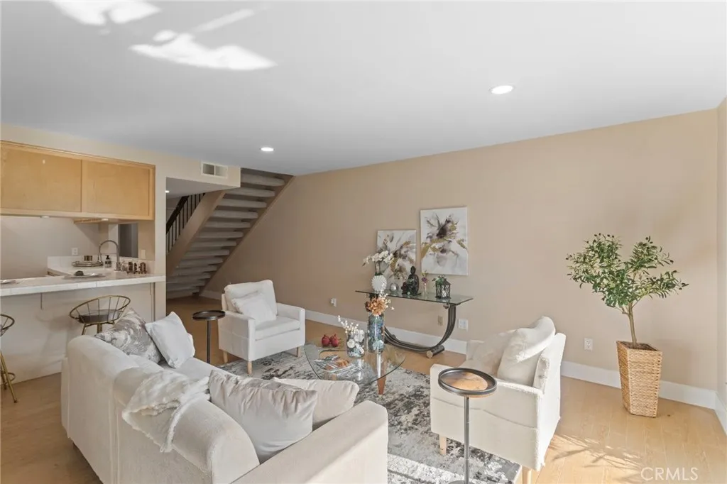 1182 Mohave, Colton, California 92324 home-pic-5