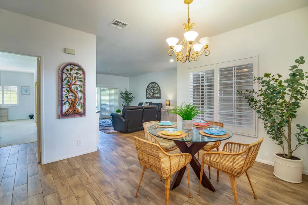 491 Desert Falls Drive N, Palm Desert, California 92211 home-pic-25