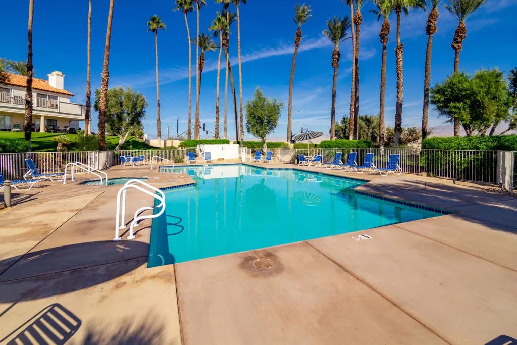 491 Desert Falls Drive N, Palm Desert, California 92211 home-pic-31