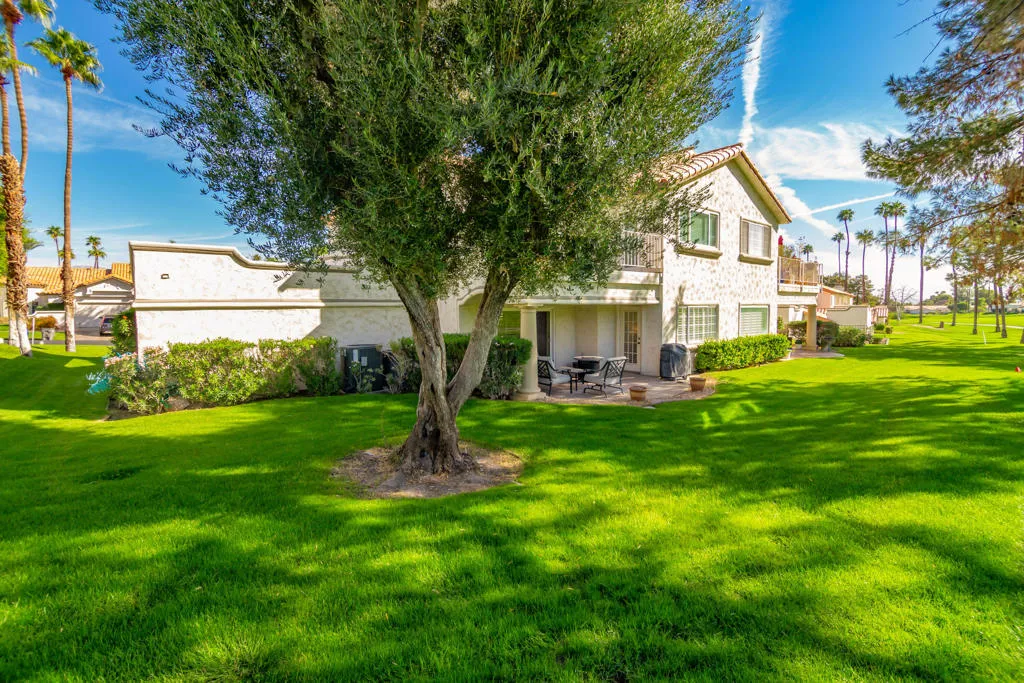 491 Desert Falls Drive N, Palm Desert, California 92211 home-pic-12