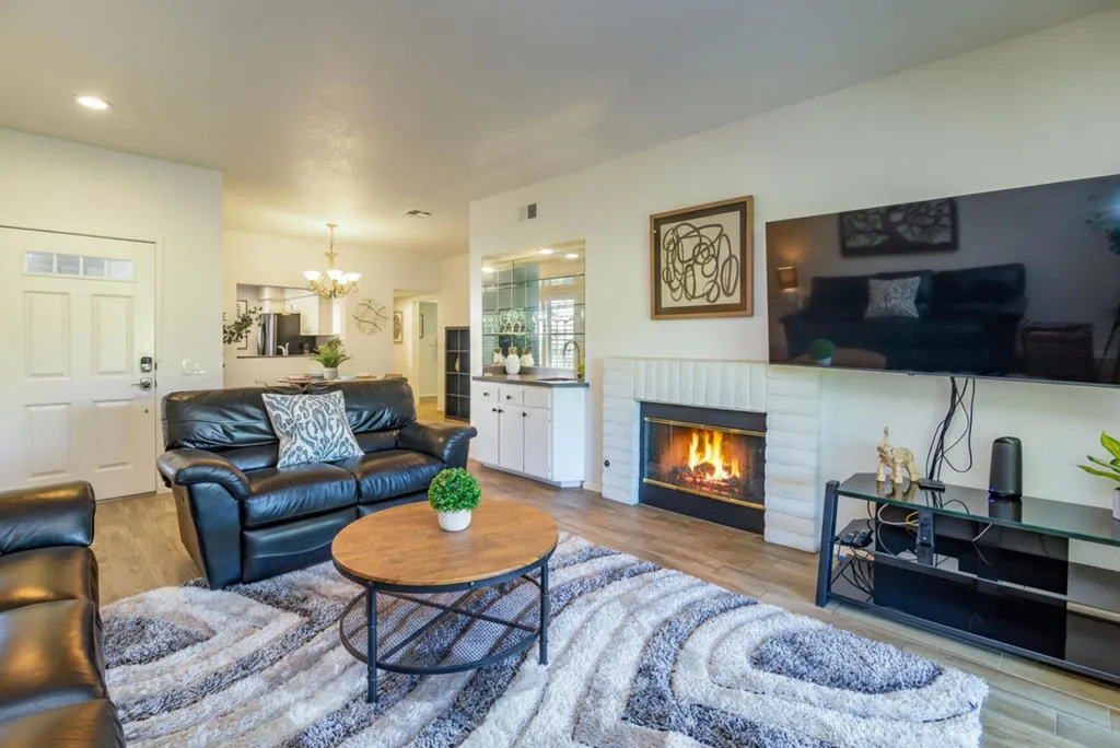 491 Desert Falls Drive N, Palm Desert, California 92211 home-pic-8