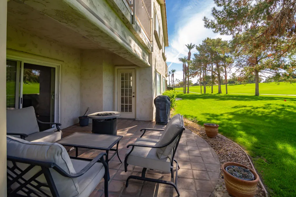 491 Desert Falls Drive N, Palm Desert, California 92211 home-pic-15