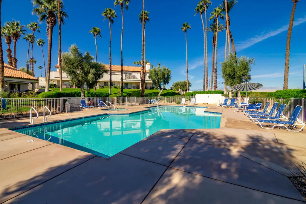 491 Desert Falls Drive N, Palm Desert, California 92211 home-pic-32