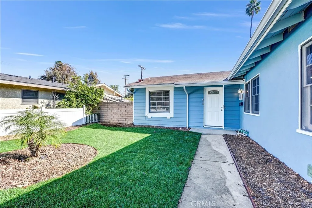 7536 Shoup, West Hills, California 91307 home-pic-36