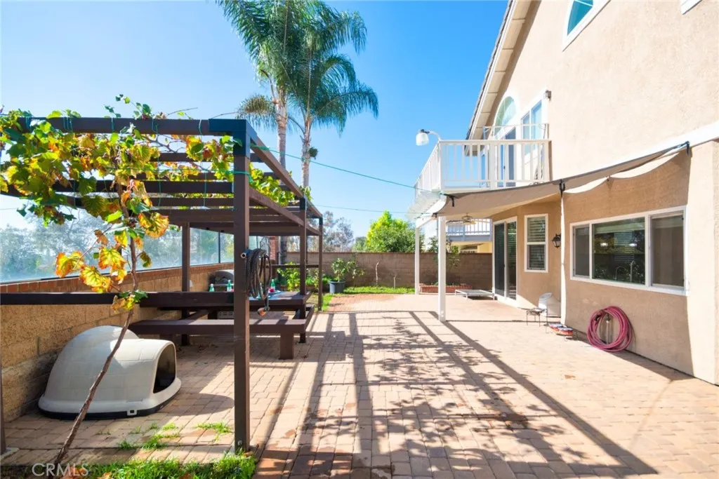 1860 Brooke, Fullerton, California 92833 home-pic-48