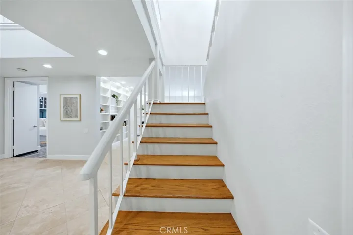 627 Avery Place, Long Beach, California 90807